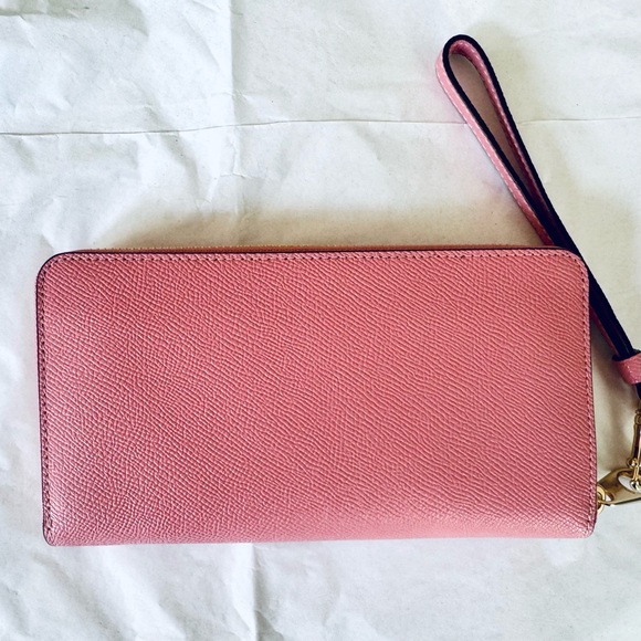 Coach Long Zip Around Wallet In Bubblegum Pink Leather - Picture 3 of 5